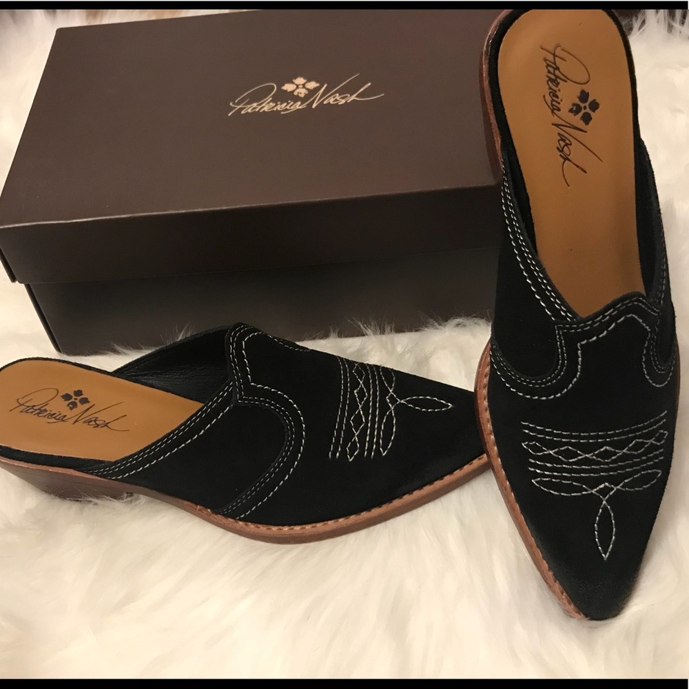 Patricia Nash Mules